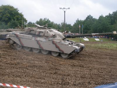 jordánský tank khálid
Jordánská přestavba britského tanku chieftain.
Klíčová slova: jordánský tank khálid