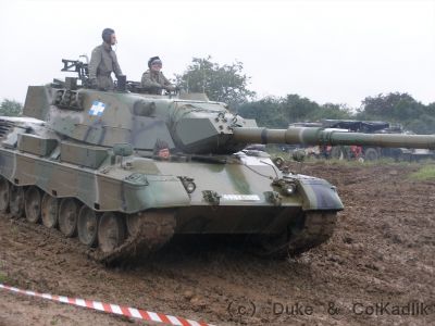 nýmecký tank leopard
Nýmecký hlavnÃ bojový tank
Klíčová slova: nýmecký tank leopard