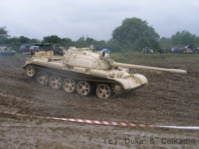 t55 sovýtský tank
Sovýtský tank
Klíčová slova: t55 sovýtský tank